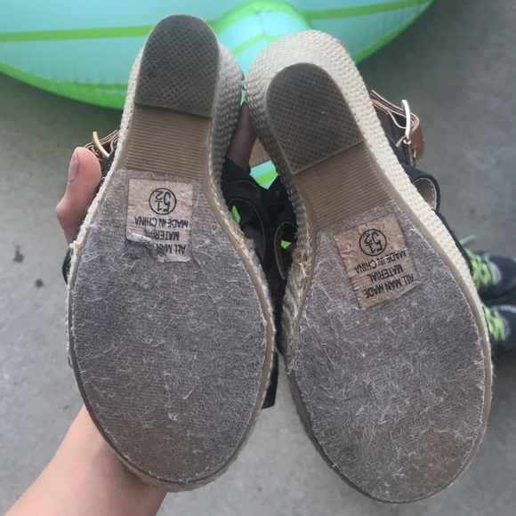 Black Strappy Wedges - Picture 5 of 6